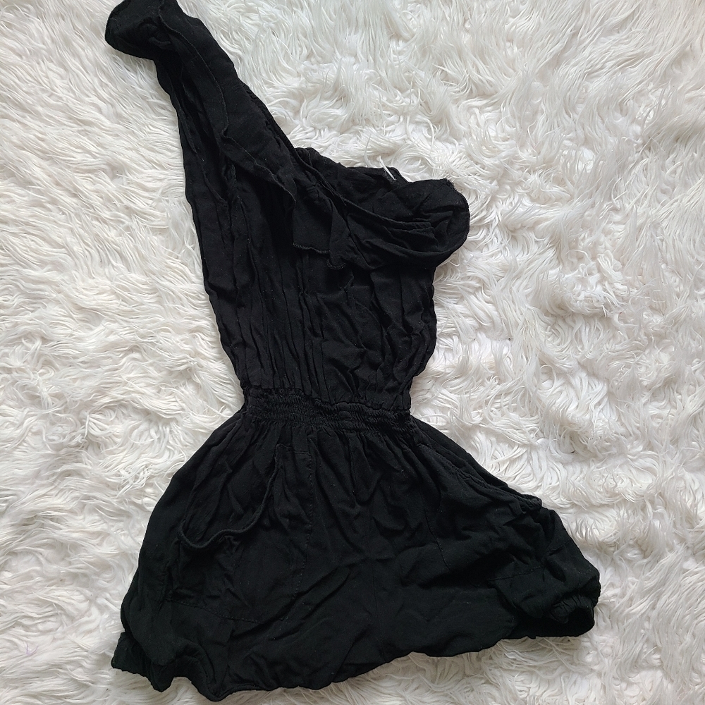 Uni Shoulder Romper